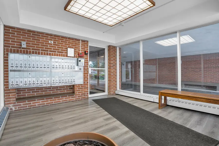 1139 Leavitt Avenue #308, Flossmoor, IL 60422 - #3