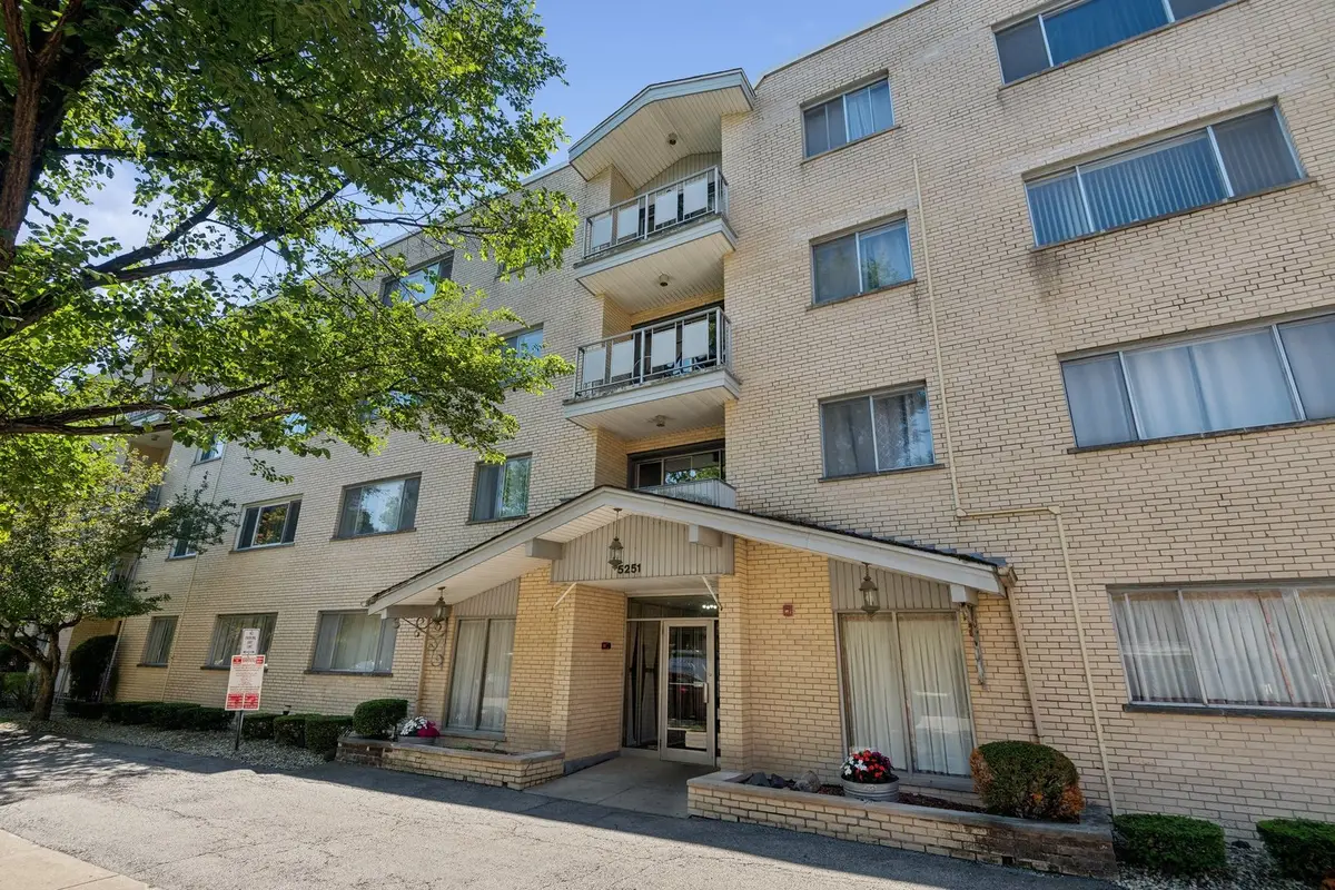 5251 Galitz Street #412, Skokie, IL 60077 - #1