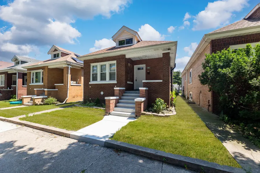 5535 S Fairfield Avenue, Chicago, IL 60629 - #2