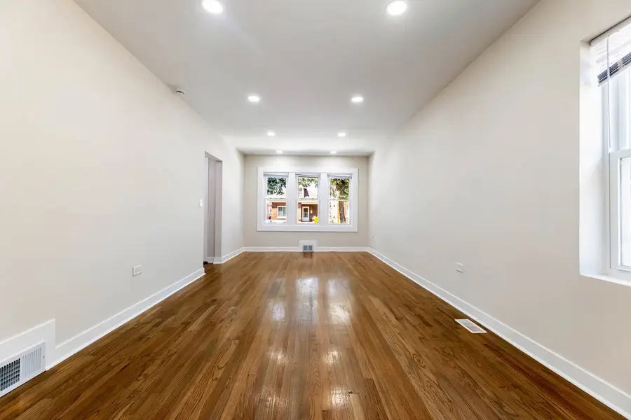 5535 S Fairfield Avenue, Chicago, IL 60629 - #3