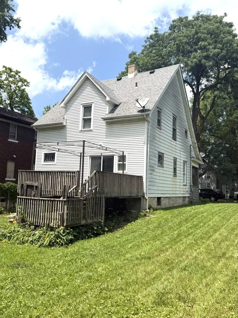 1219 Crosby Street, Rockford, IL 61107 - #3