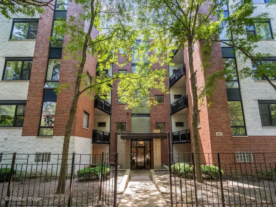 2317 W Wolfram Street #411, Chicago, IL 60618 - #2