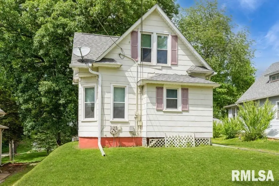 2308 18th Avenue, Moline, IL 61265 - #2