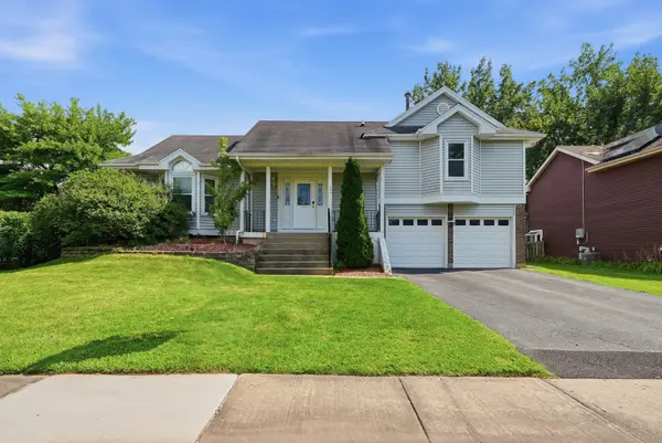 1885 Eastman Lane, Hanover Park, IL 60133
