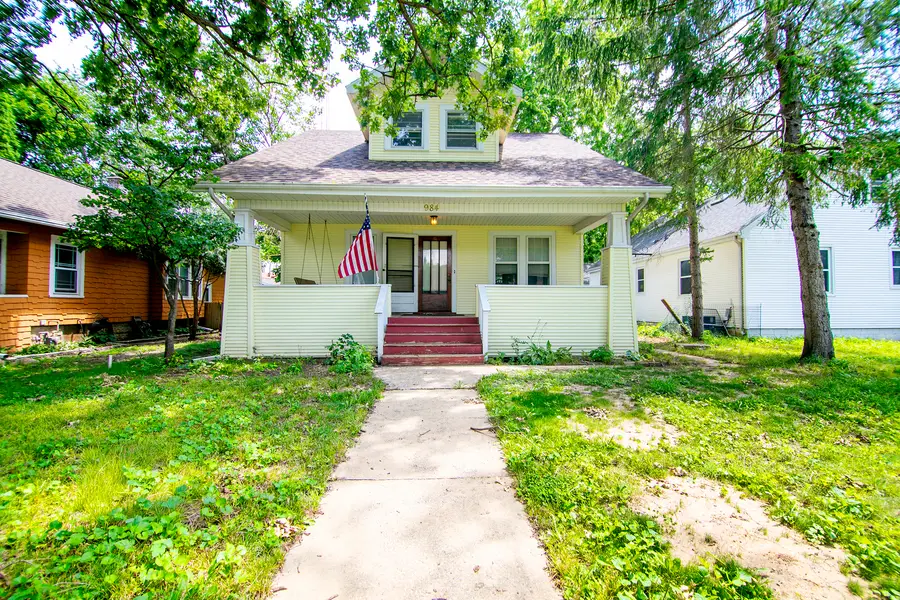 984 S Poplar Avenue, Kankakee, IL 60901 - #2