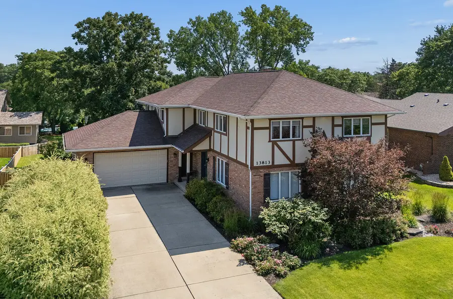 13813 W Dublin Drive, Homer Glen, IL 60491 - #2