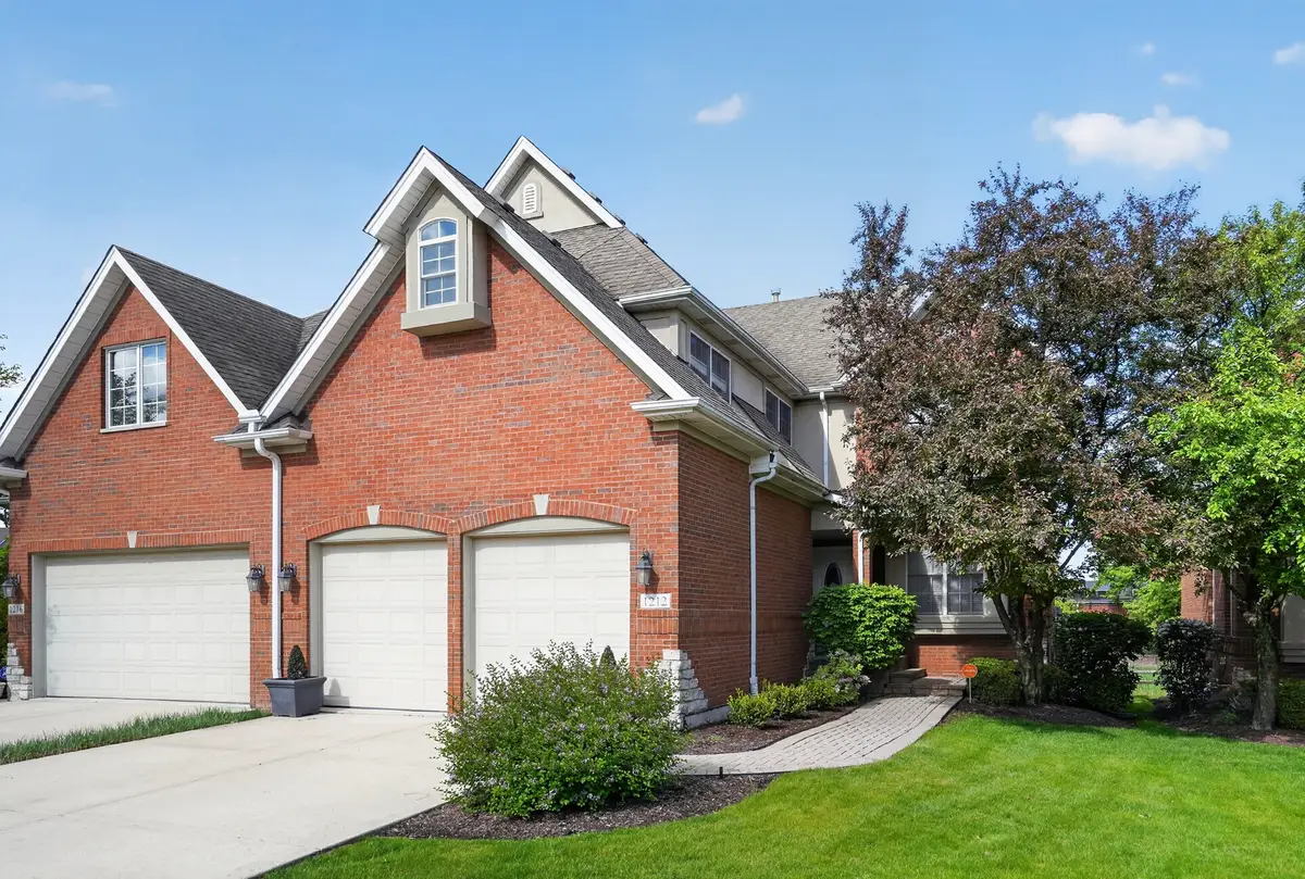 1212 Connamara Court, Westmont, IL 60559 - #1