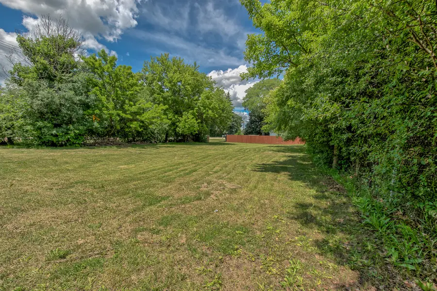 85 Bender Road, Des Plaines, IL 60016 - #3