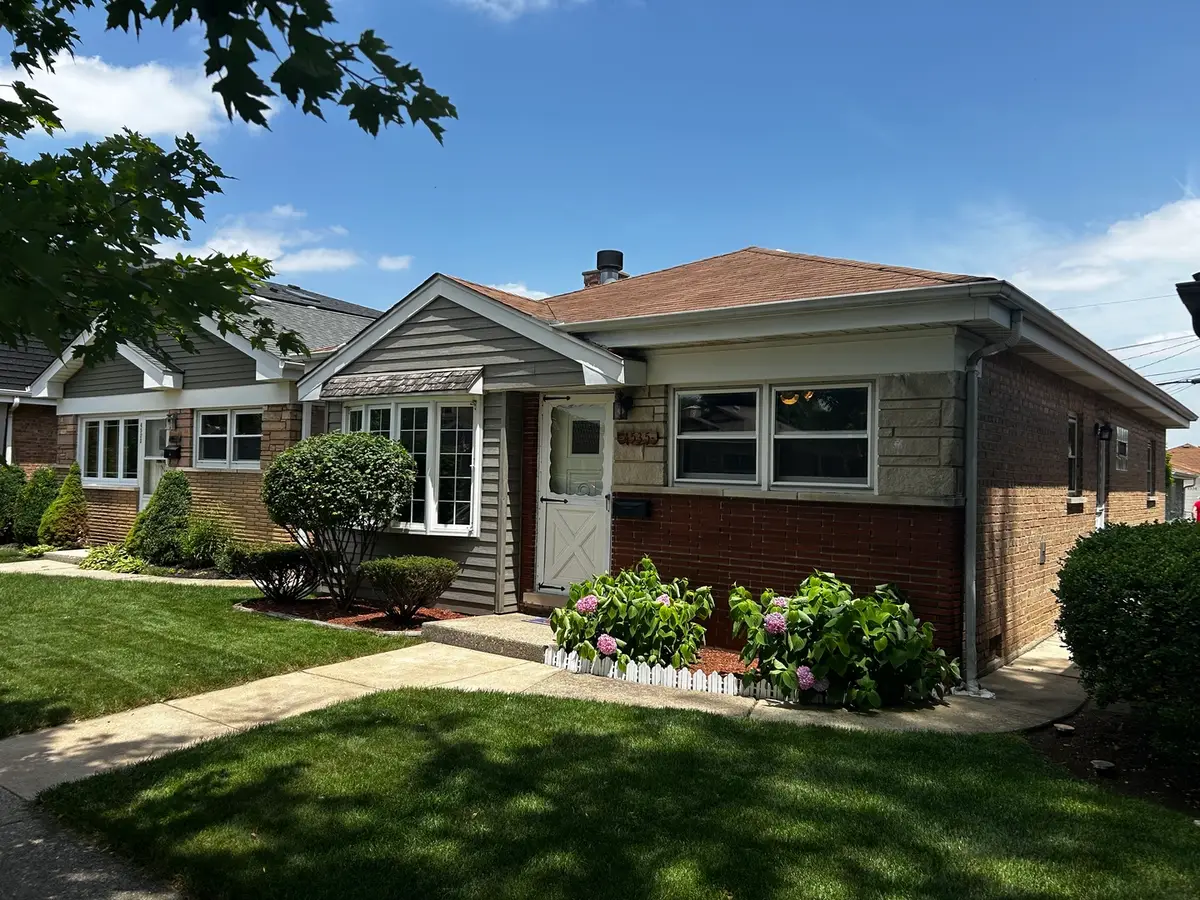 4535 Warsaw Avenue, Lyons, IL 60534 - #1