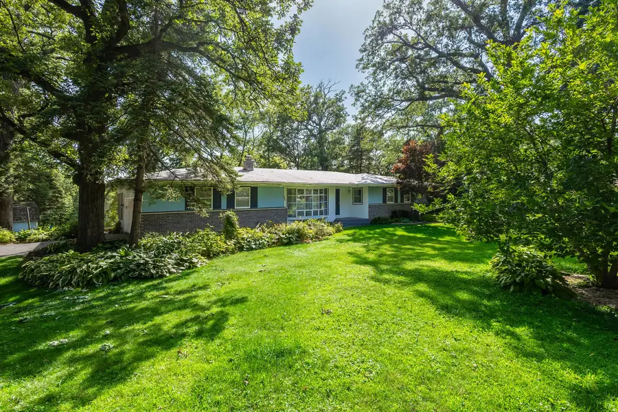 310 Woodlawn Road, Long Grove, IA 52756 - #2