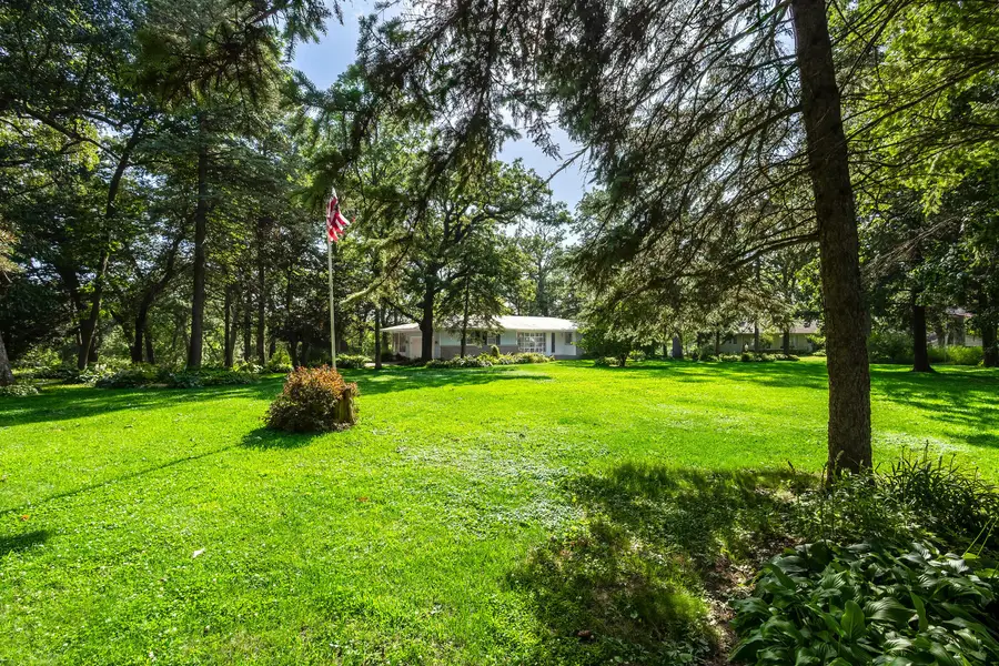310 Woodlawn Road, Long Grove, IA 52756 - #3
