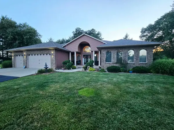 14181 N Manhattan Lane, Mt Vernon, IL 62864