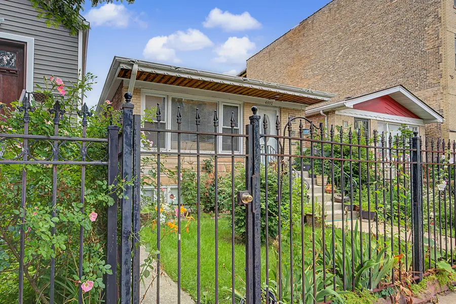 4332 N Kimball Avenue, Chicago, IL 60618 - #2