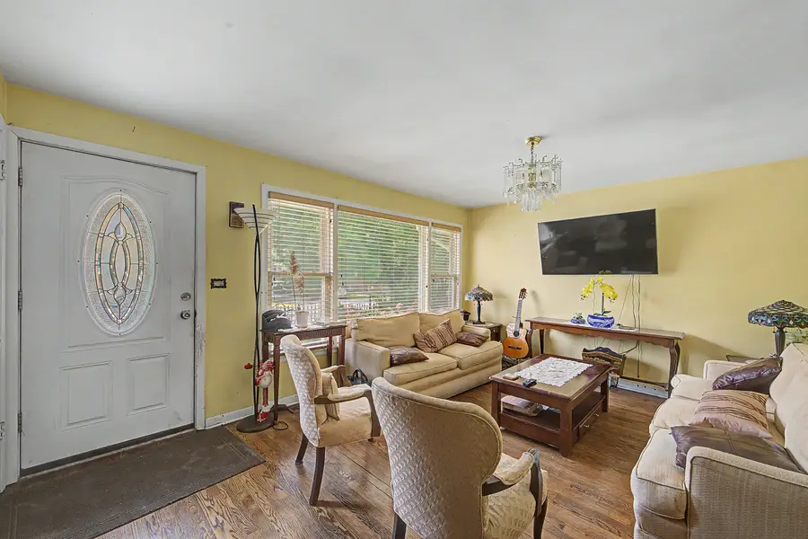 4332 N Kimball Avenue, Chicago, IL 60618 - #3