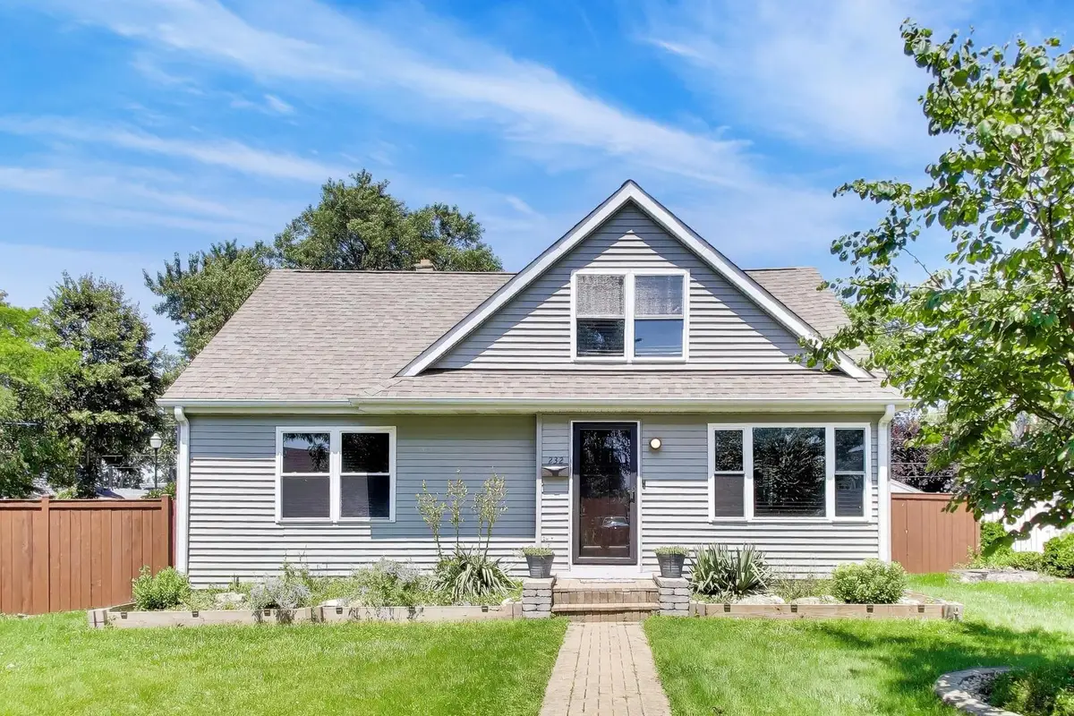 232 E Village Drive, Northlake, IL 60164 - #1