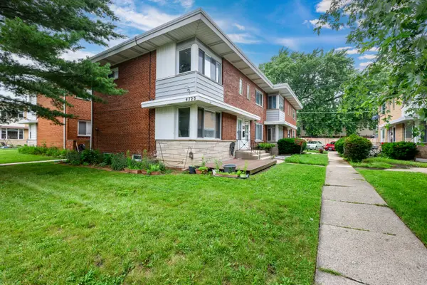 4720 Main Street #A, Skokie, IL 60076