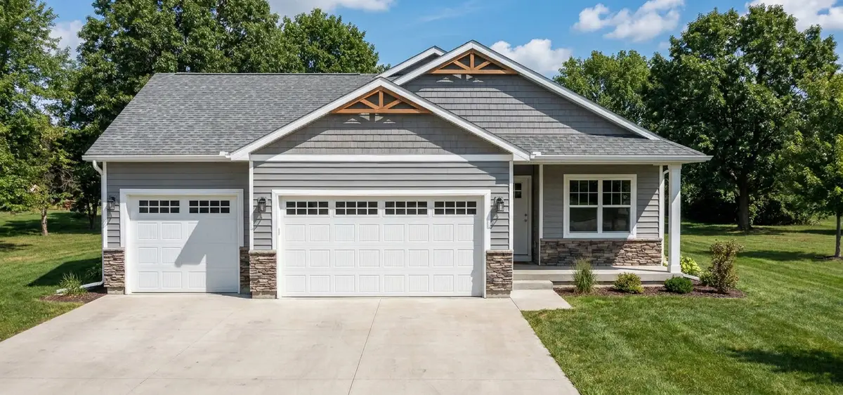 6708 Meghan Avenue, Bettendorf, IA 52722 - #1
