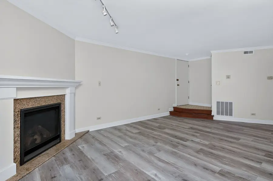 1753 Plymouth Court #D, Wheaton, IL 60187 - #3