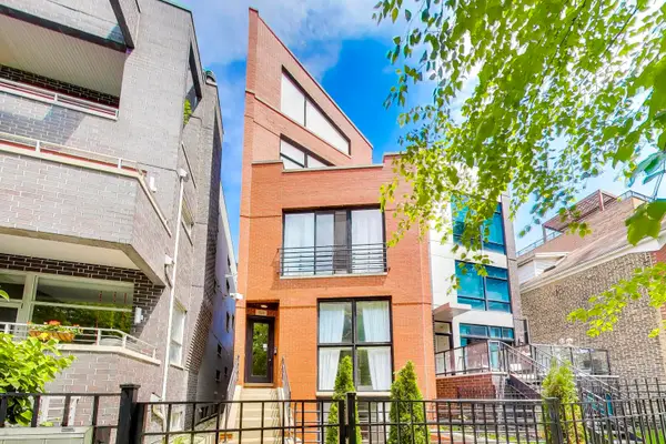 831 N Hermitage Avenue #1, Chicago, IL 60622