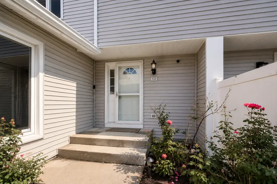 520 Hummingbird Lane, Deerfield, IL 60015 - #3