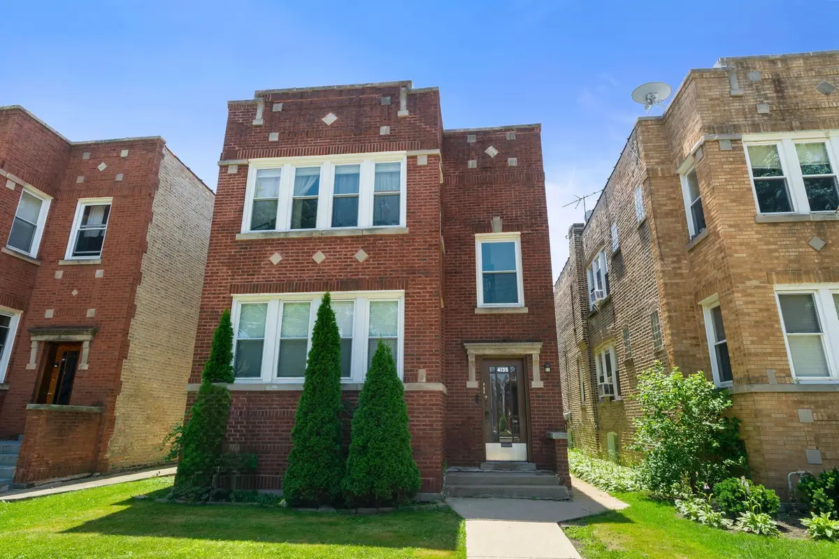 4135 W Melrose Street, Chicago, IL 60641 - #1