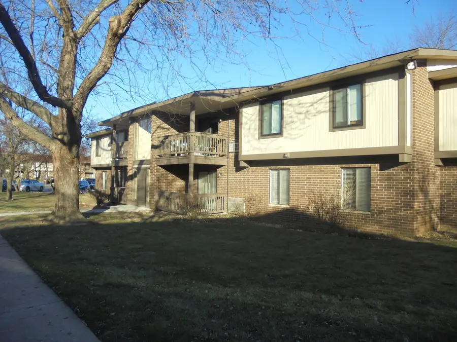 566 Somerset Lane #2, Crystal Lake, IL 60014 - #3
