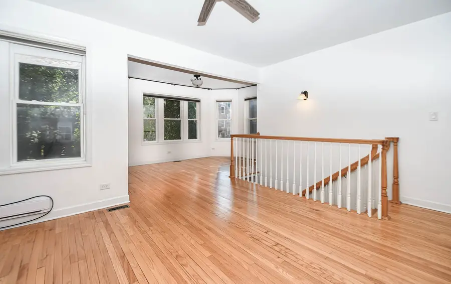 6445 N Greenview Avenue #1, Chicago, IL 60626 - #3