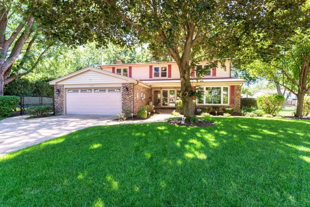 1119 W White Oak Street, Arlington Heights, IL 60005 - #1
