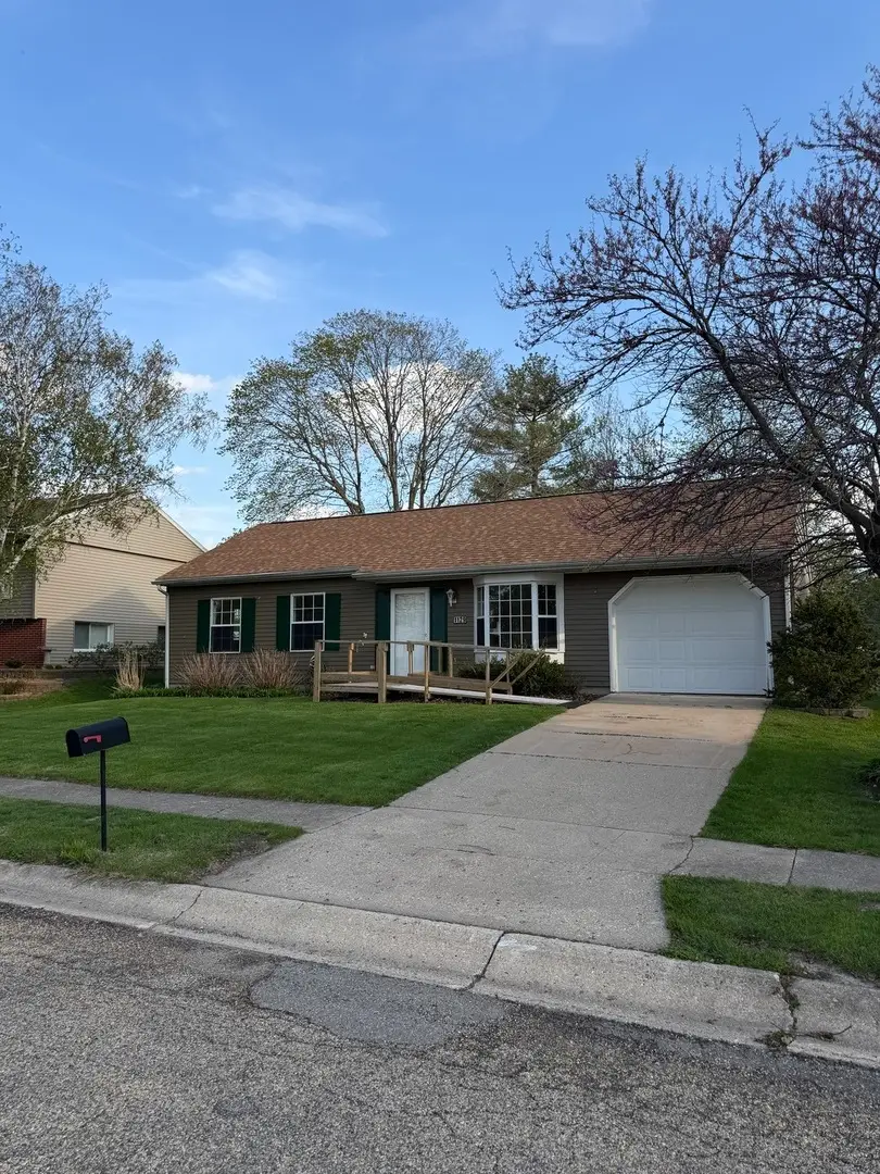 1129 E Main Street, Granville, IL 61326 - #1