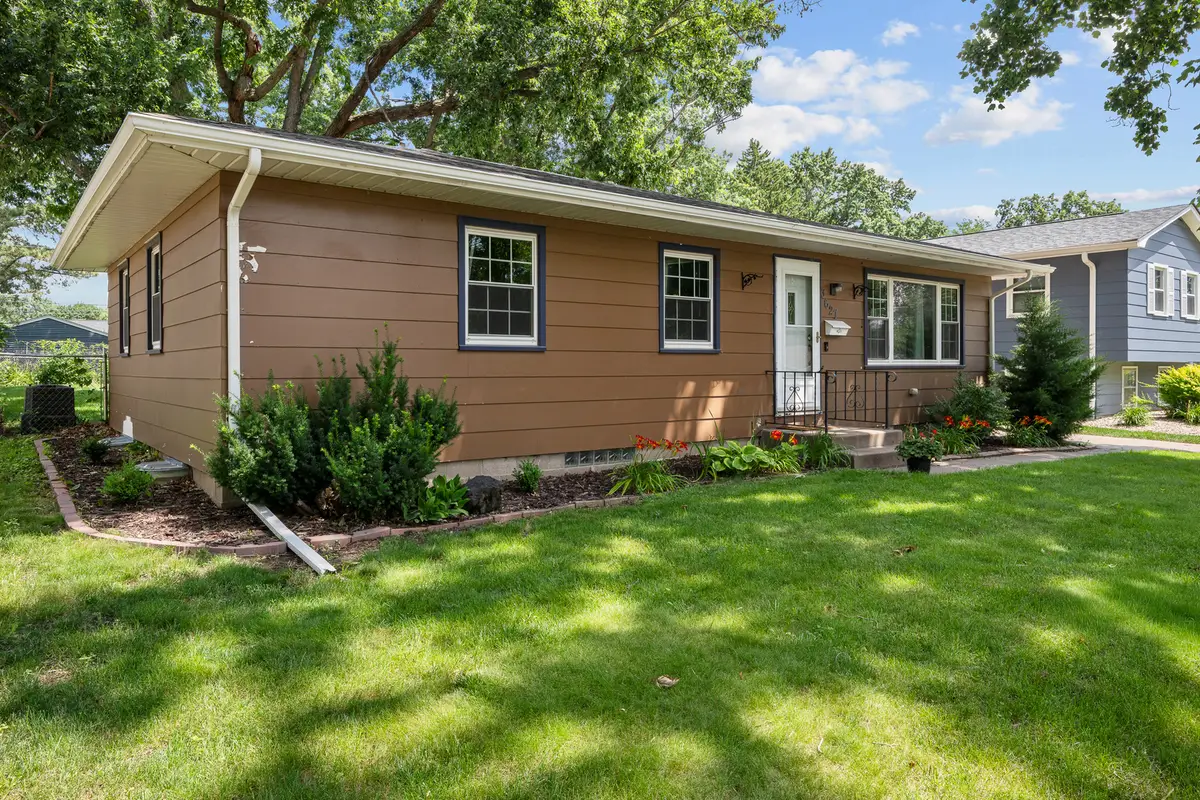 3627 Cedar Street, Davenport, IA 52806 - #1