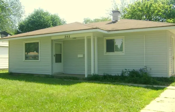 245 E Dennis Road, Wheeling, IL 60090