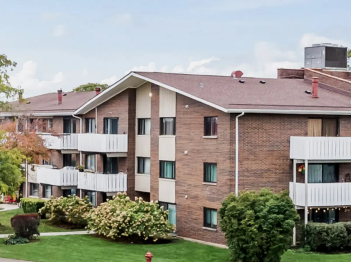 1000 Bayside Drive #203, Palatine, IL 60074 - #1