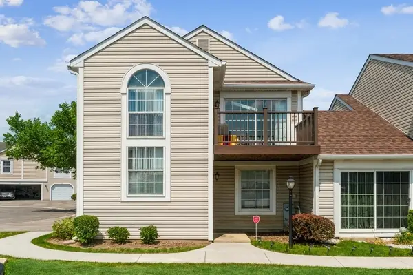 634 Le Parc Circle #634, Buffalo Grove, IL 60089