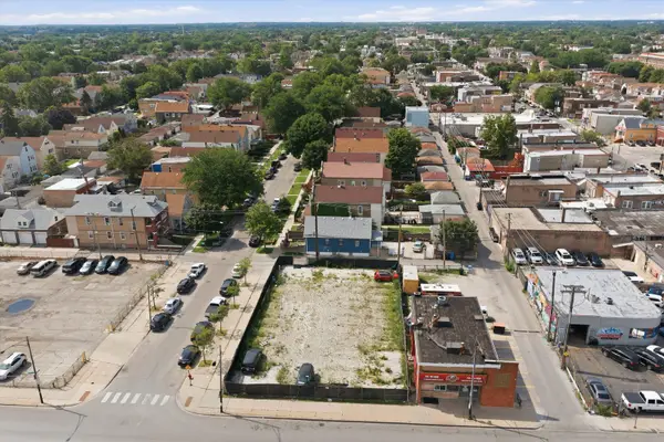 3135-3139 W 51st Street, Chicago, IL 60632