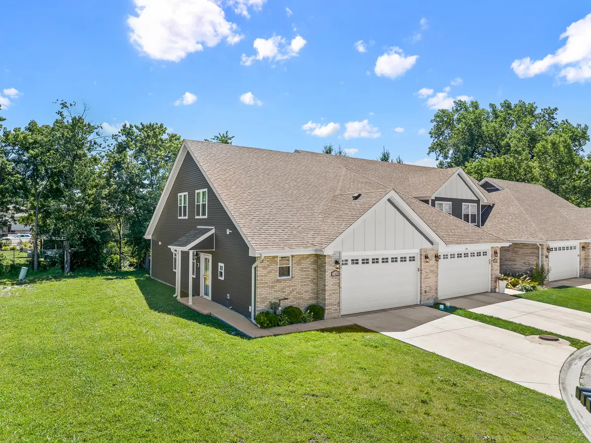7428 Covington Drive, Justice, IL 60458 - #1