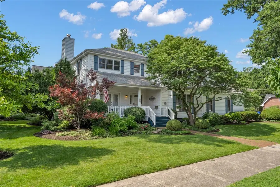 919 Roslyn Road, Glen Ellyn, IL 60137 - #3