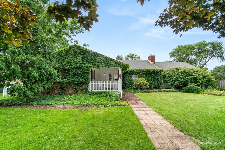 203 S Rosedale Avenue, Aurora, IL 60506 - #2