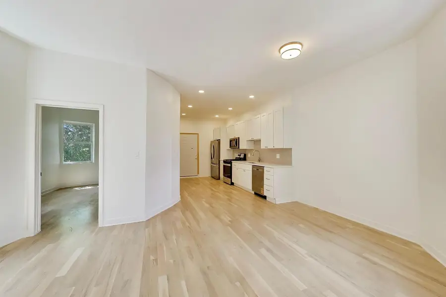 5714 S Prairie Avenue, Chicago, IL 60637 - #3