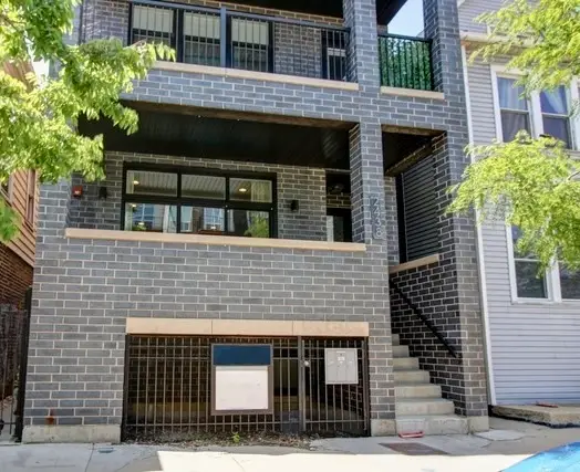 2438 N Western Avenue #1, Chicago, IL 60647