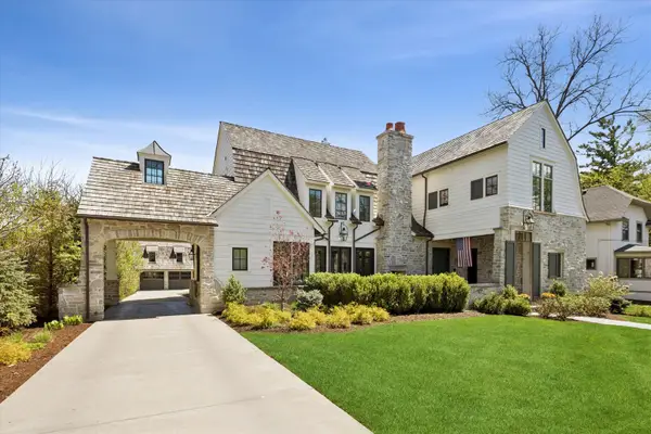 281 Forest Avenue, Glen Ellyn, IL 60137