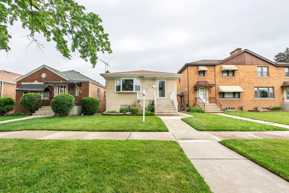 2359 Burr Oak Avenue, North Riverside, IL 60546 - #1