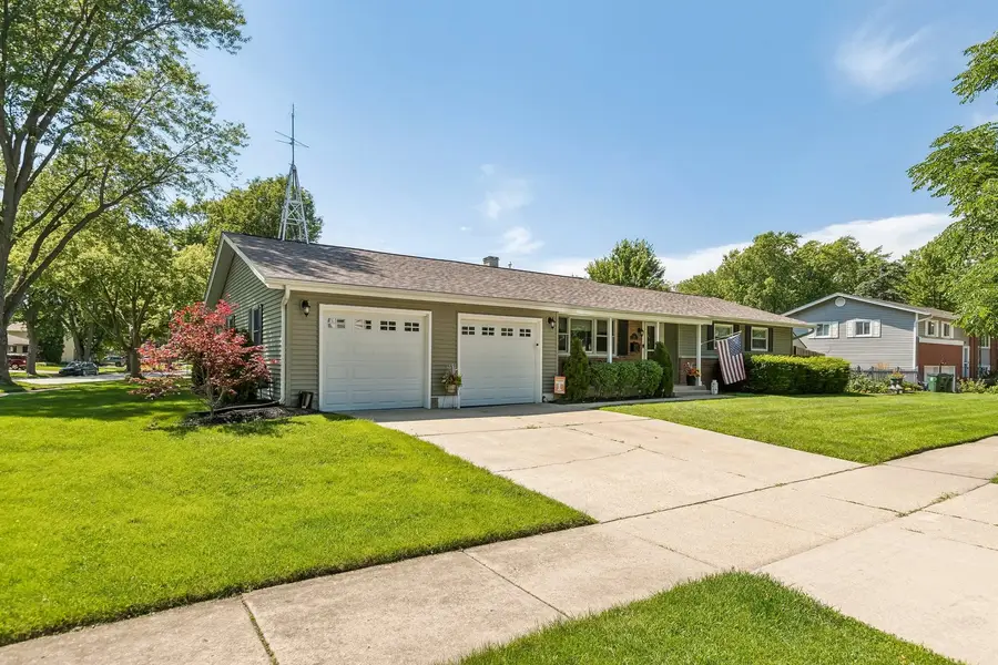 326 N Clark Drive, Palatine, IL 60074 - #3