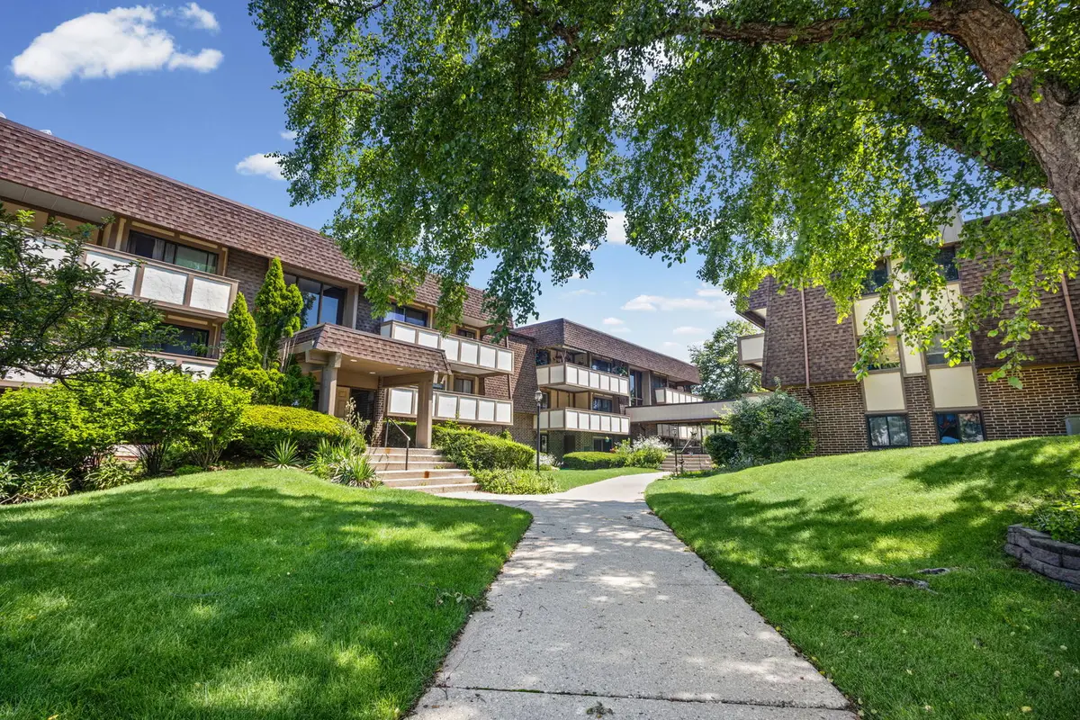 435 Cavalier Court #105C, Dundee, IL 60118 - #1
