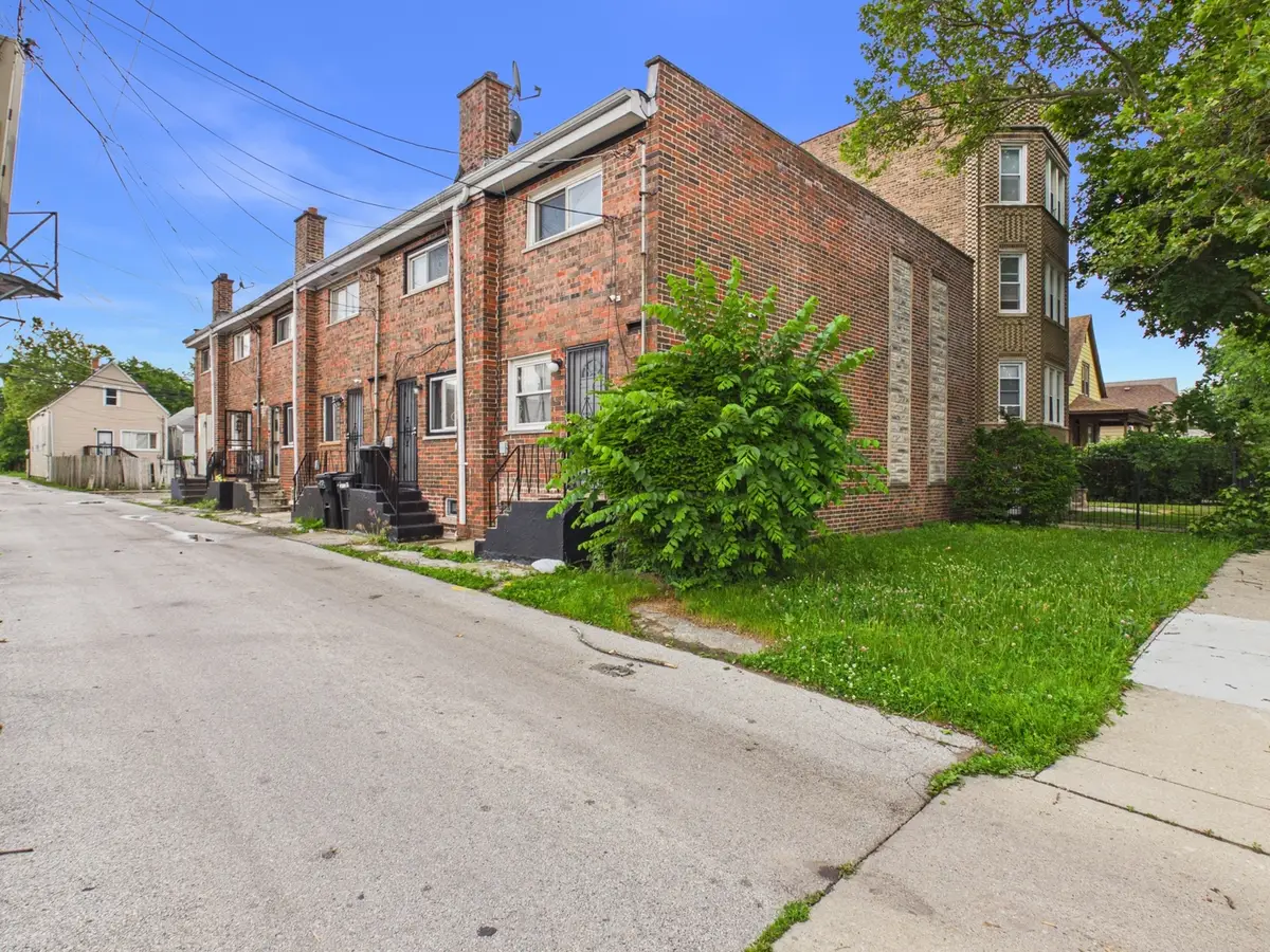 7915 S Saginaw Avenue #F, Chicago, IL 60617 - #1