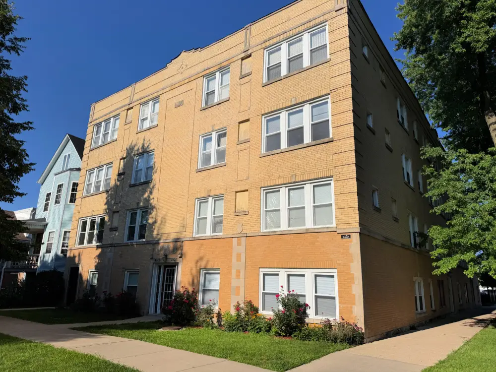 4201 N Sawyer Avenue #2, Chicago, IL 60618 - #1