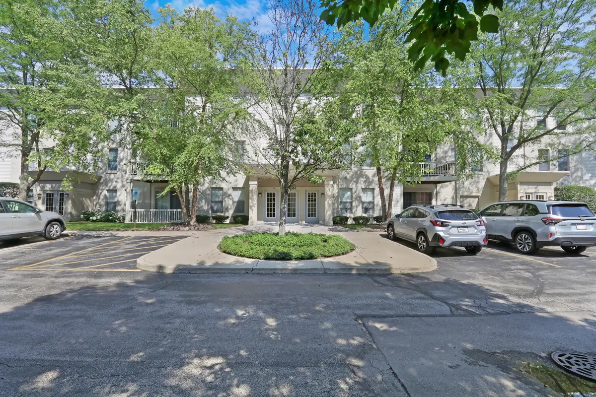 34451 N Old Walnut Circle #207, Gurnee, IL 60031 - #1