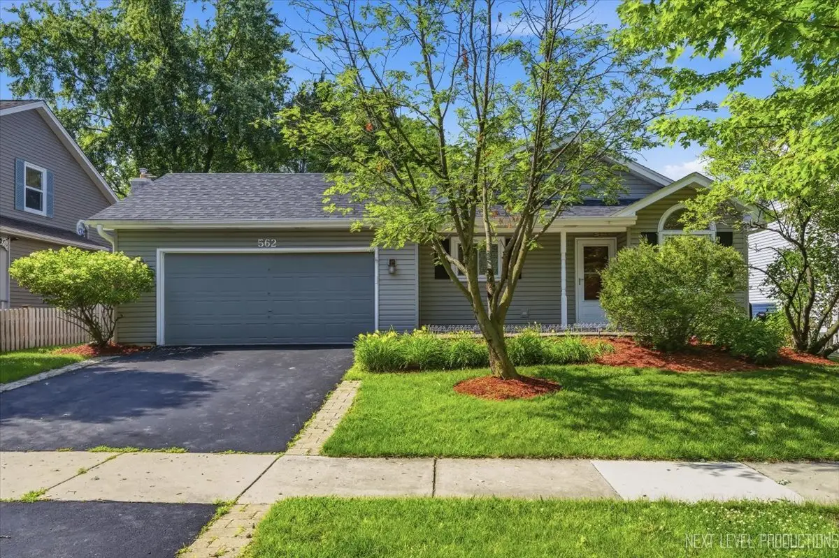 562 Roxbury Drive, Naperville, IL 60565 - #1