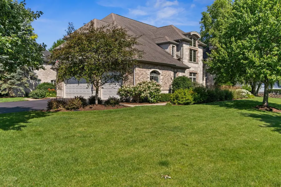 3N874 John Greenleaf Whittier Place, Saint Charles, IL 60174 - #2