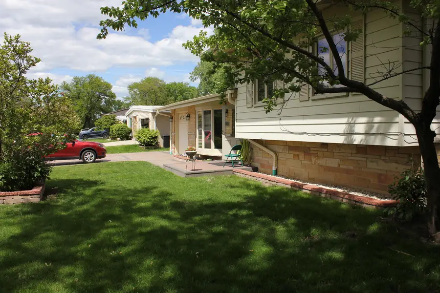 5639 N Manor Lane, Norwood Park, IL 60631 - #3