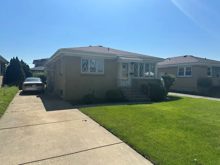 4933 N Ozanam Avenue, Norridge, IL 60706 - #2